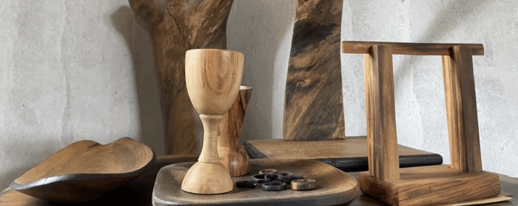 Artesãos transformam madeira morta em arte para manter a Amazônia em pé